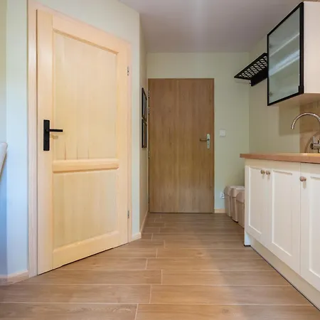 شقة Karkonoski Poranek شكلارسكا بوريبا